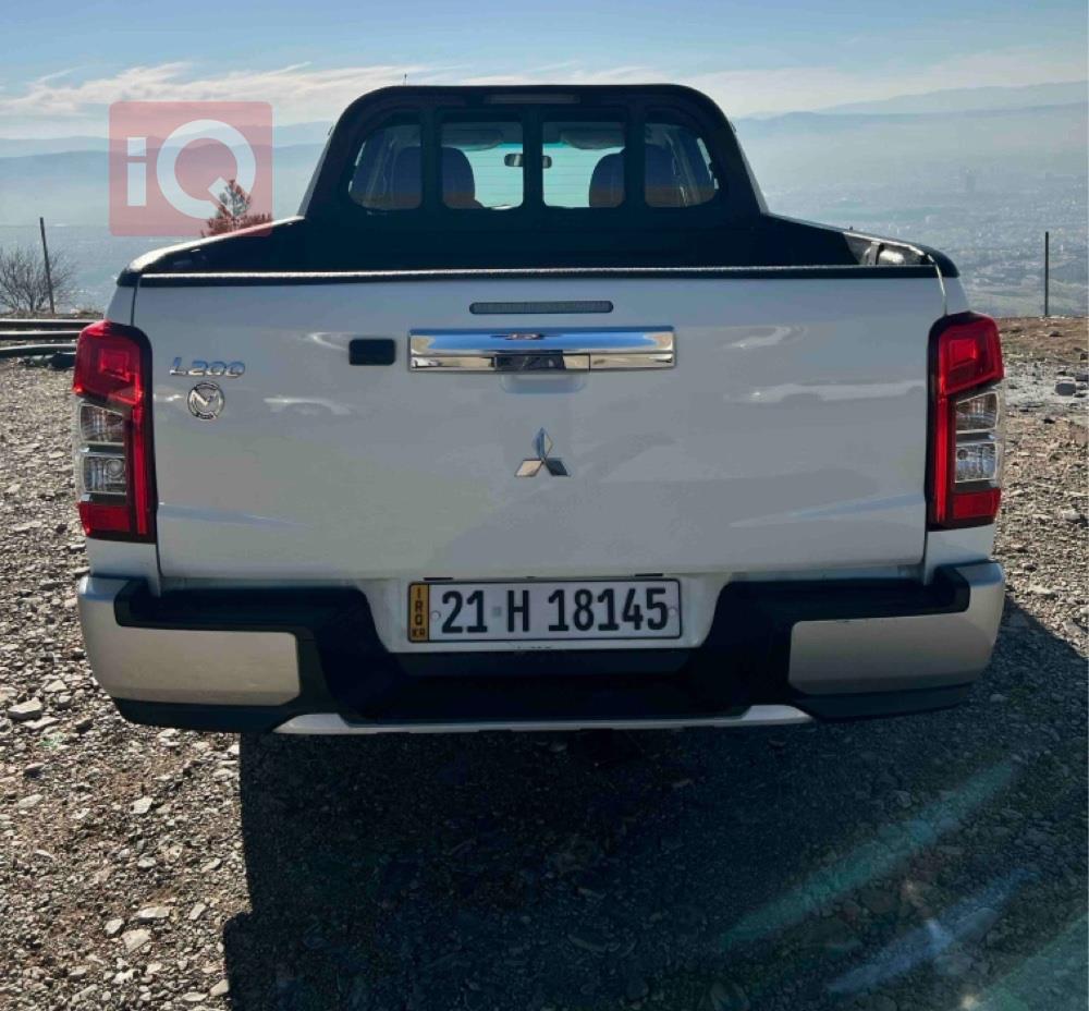 Mitsubishi L200